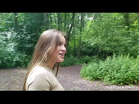 ❤️ Kuring nyarankeun ka Evelina yén urang bangsat di tempat umum! Manehna ngomong enya. Saterusna kuring fucked nya dina burit jeung cum dina sungut nya. Saterusna manéhna pissed sorangan. ❤❌ video sex dina su.sexvideosex.top ❌❤